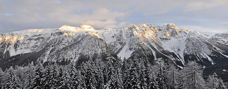 File:Winter Landscape - Malghet Haut, Folgarida, Trento, Italy - January 1, 2010 05.jpg