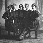 Women basketball team of yukon canada.jpg