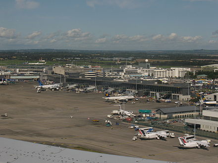 Main Apron seen from the air Pier C (centre, now replaced by Terminal 2) clearly visible with Cargo ramp and Ryanair Maintenance facilities.
