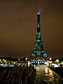 -1heart1tree - Tour Eiffel à -Paris - Eiffel Tower - COP 21 (23323987301).jpg