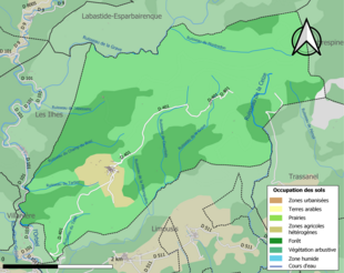 Barevná mapa znázorňující využití půdy.