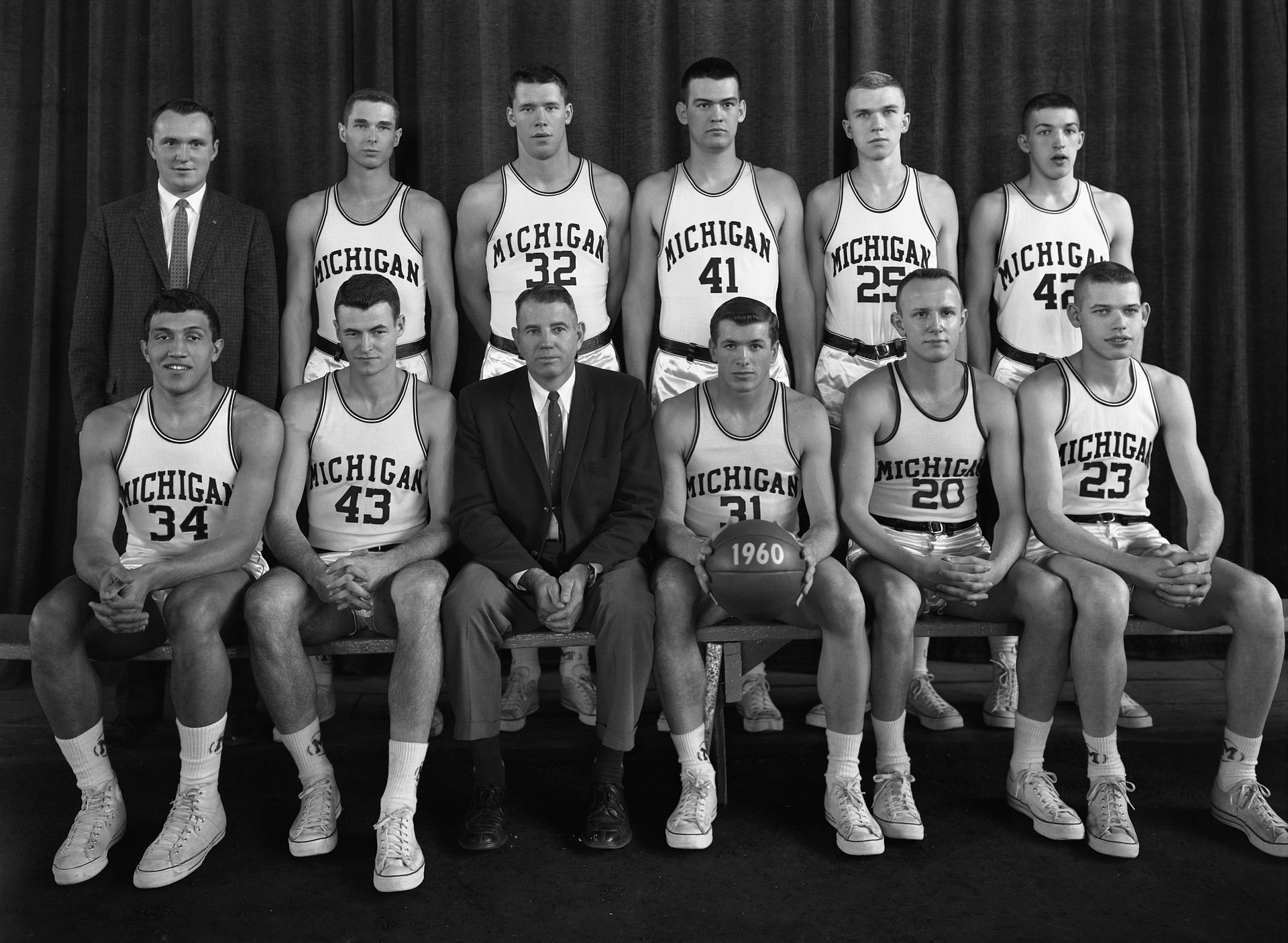 1959–60 Michigan Wolverines men's basketball team - Wikipedia1920 x 1406