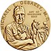 2007 Michael DeBakey Congressional Zlatá medaile front.jpg