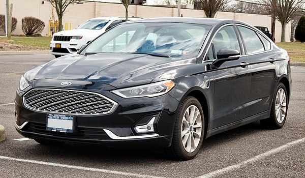 Ford Fusion Titanium Energi