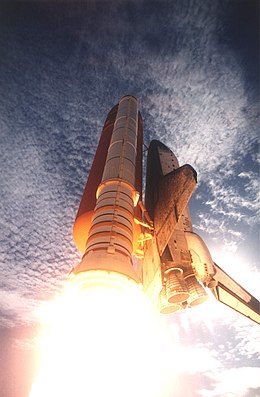 951020 STS73 Columbia launch.jpg