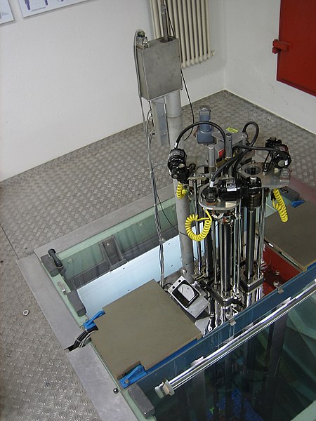 File:AGN-211-P installations at the University of Basel 000.jpg