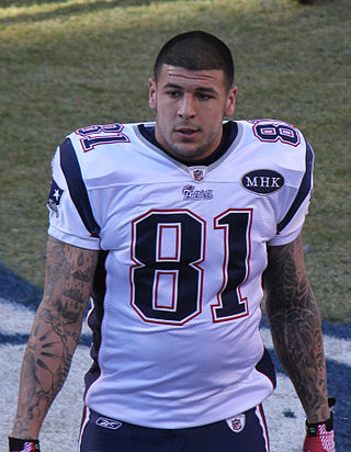 <span class="mw-page-title-main">Aaron Hernandez</span> American football player (1989–2017)