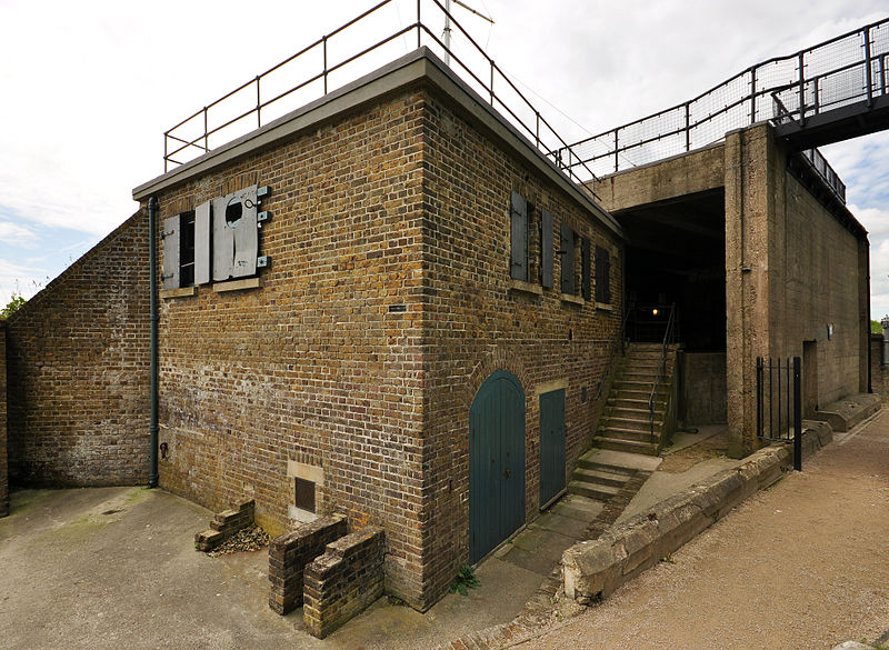 File:Admiralty Look-Out, Dover Castle.jpg