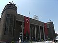 Proiectat de Şekip Akalın, Ankara Central Station (1937) este o artă decorativă pentru acea perioadă.