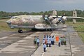 Un An-22, lors d'une cérémonie militaire. L'appareil n'est visiblement pas au mieux de sa forme.