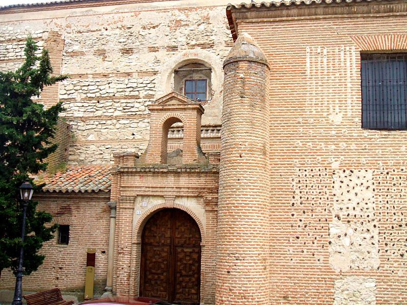 File:Arevalo - Iglesia de San Miguel 4.JPG