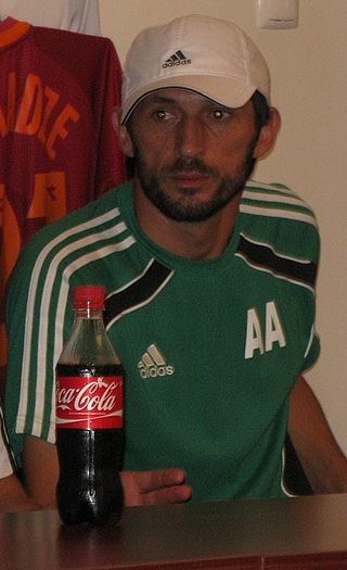 <span class="mw-page-title-main">Arsen Akayev</span> Russian footballer and coach