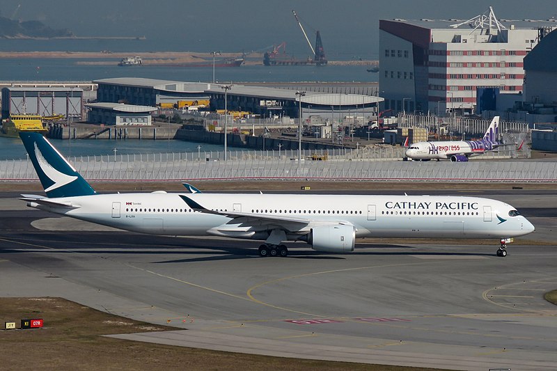 File:B-LXA@HKG (20190125101716).jpg