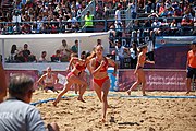 Deutsch: Beachhandball bei den Olympischen Jugendspielen 2018 in Buenos Aires; Tag 7, 13. Oktober 2018; Mädchen, Halbfinale – Niederlande-Kroatien 0:2 English: Beach handball at the 2018 Summer Youth Olympics in Buenos Aires at 13 October 2018 – Girls Semifinal – Netherlands-Croatia 0:2 Español: Handball de playa en los Juegos Olimpicos de la Juventud Buenos Aires 2018 en 13 de octubre de 2018 – Semifinales Femeninas - Países Bajos-Croacia 0:2