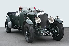 Bentley 8 litre Tourer from 1931, front and right side