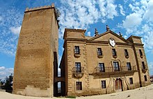 Biota palacio de los condes de Aranda,fachada frontal.prov Zaragoza.jpg