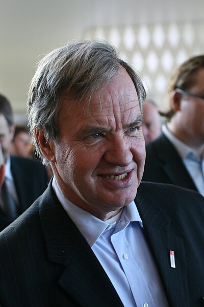 File:Bjørn Kjos.jpg