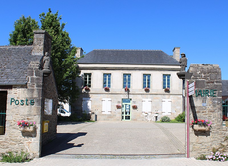 File:Bodilis Mairie.jpg