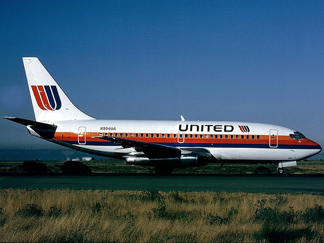 United Airlines Flight 585 - Wikipedia
