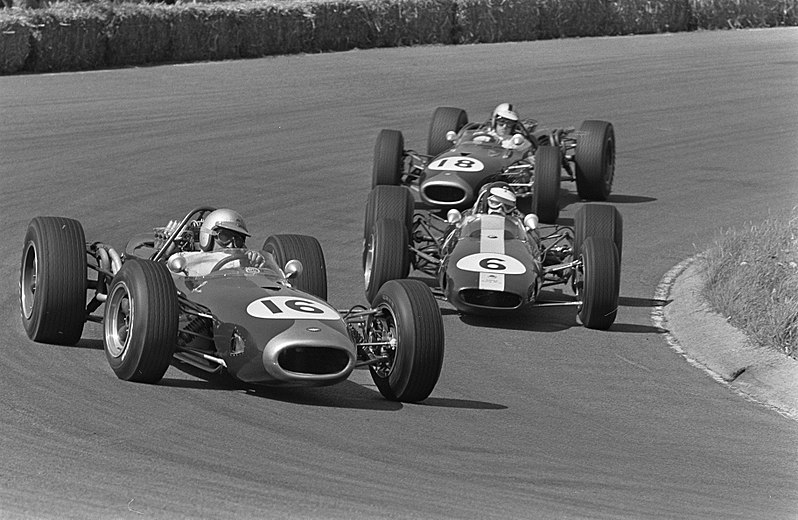 File:Brabham, Clark and Hulme at 1966 Dutch Grand Prix.jpg