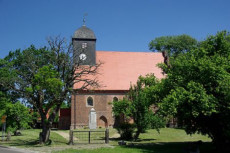 Briesen Kirche 0001