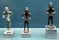 Bronzetti antropomorfi con offerenti maschili e femminili, 650 ac ca. 03.JPG