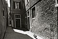 "Calle_de_l'Ogio_Cannaregio_Paolo_Monti_-_Servizio_fotografico_(Venezia,_1977)_-_BEIC_6349240.jpg" by User:Federico Leva (BEIC)