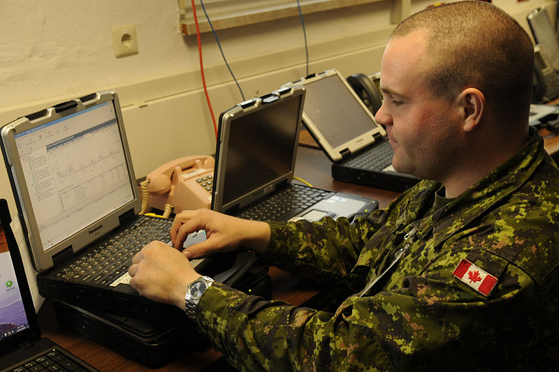 File:Canadian army Cpl. Scott Hutchison works on his computer during Combined Endeavor Aug. 31, 2010, in Grafenwoehr, Germany 100831-F-PD696-365.jpg