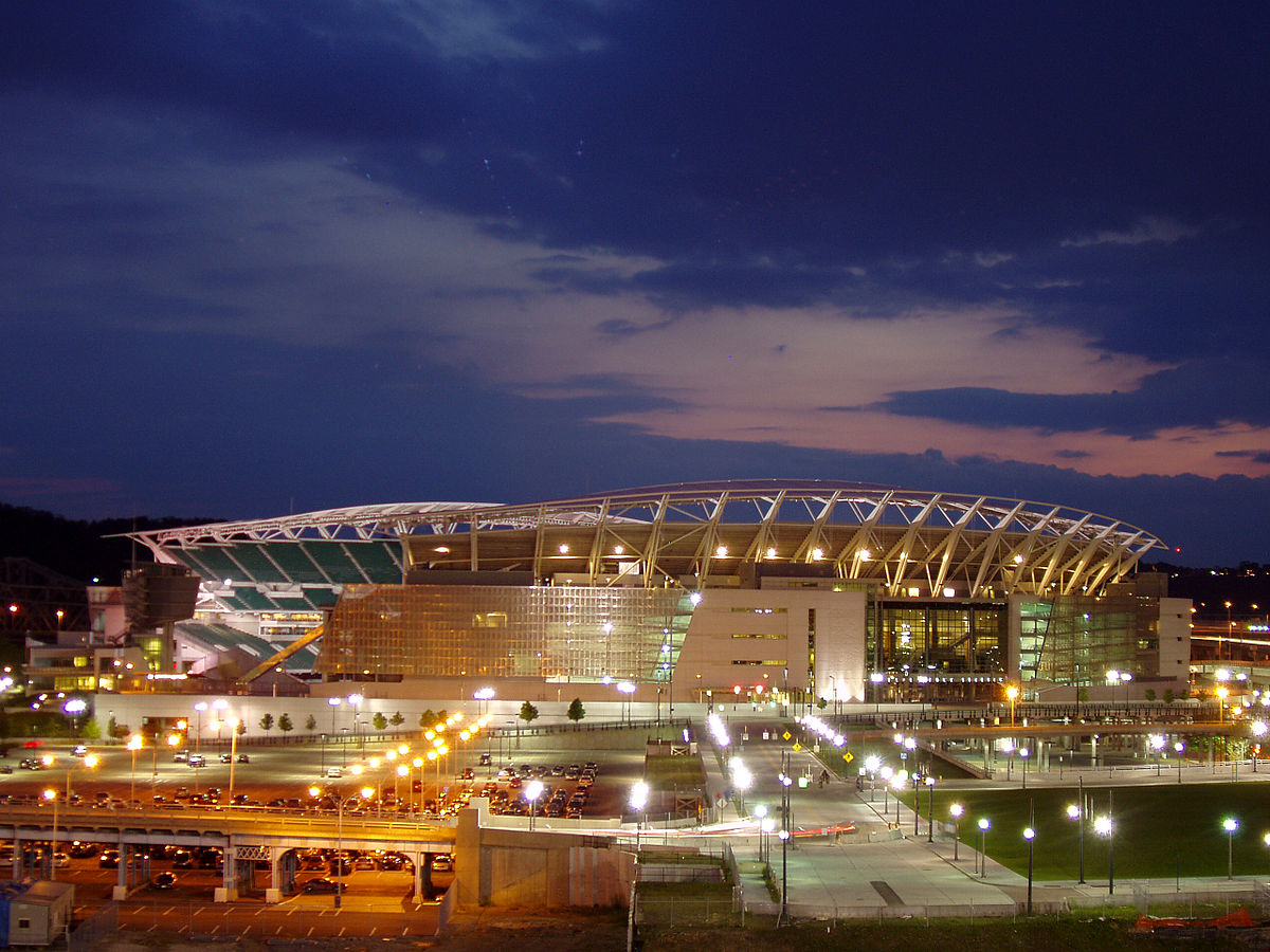 Riverfront Stadium - History, Photos & More of the former NFL stadium of  the Cincinnati Bengals