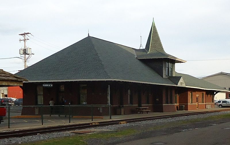 File:City of Norwich in New York State 34 train station.jpg