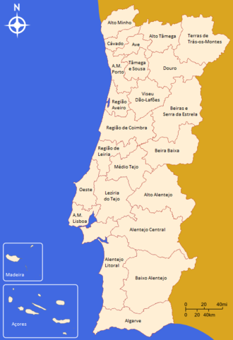 Map of intermunicipal communities, metropolitan areas, and autonomous communities of Portugal Comunidades intermunicipais.png