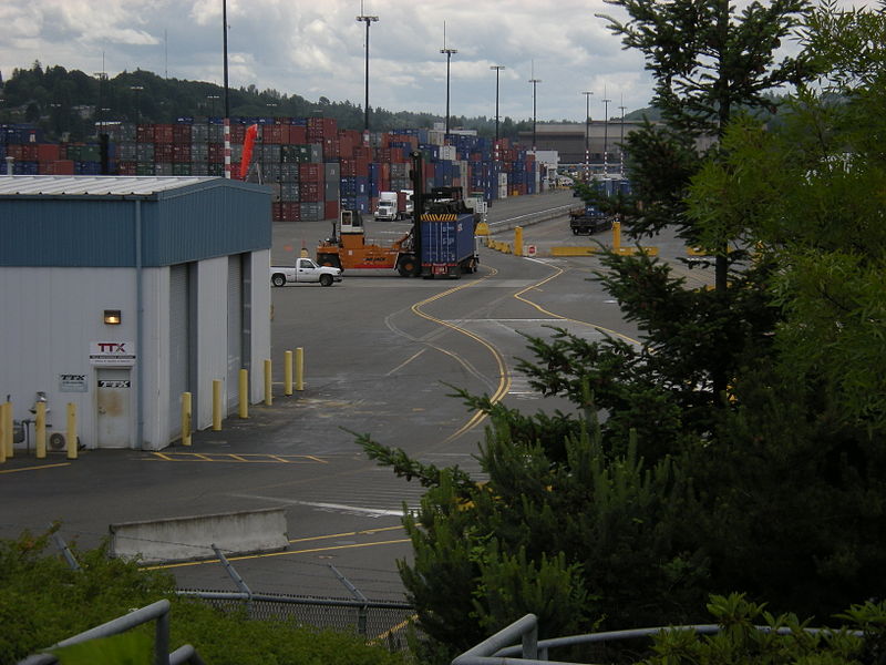 File:Container transfer 07.jpg