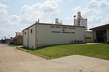 Corsicana September 2017 36 (Kota Minyak Iron Works).jpg