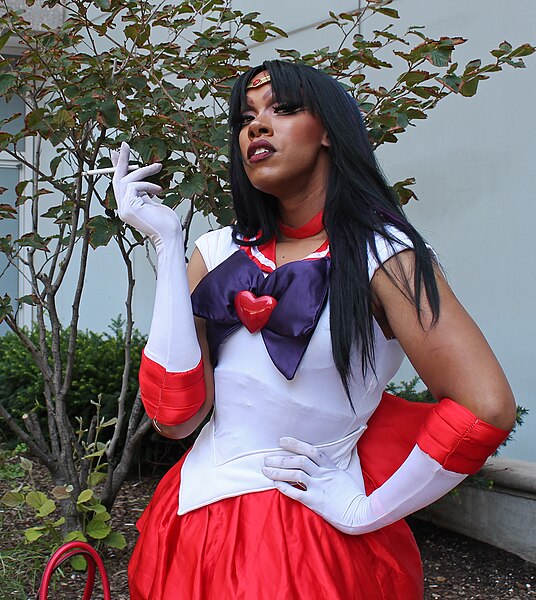 File:Cosplay of Sailor Mars, Flame Con 2016 (29142060525) (cropped).jpg