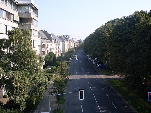 Cecilienallee