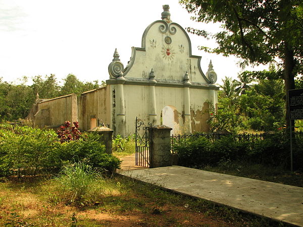The chapel at Udayagiri Fort, Kanyakumari. Eustachius de Lannoy's tomb is located in the chapel cemetery.