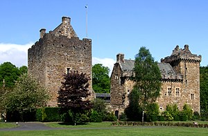 Dean Castle Spring Foliage - panoramio.jpg