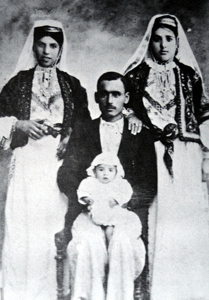 File:Deir Yassin family.jpg