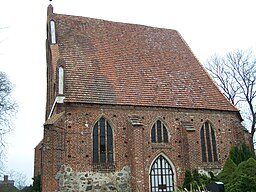 Dorfkirche_Velgast,_Seitenansicht