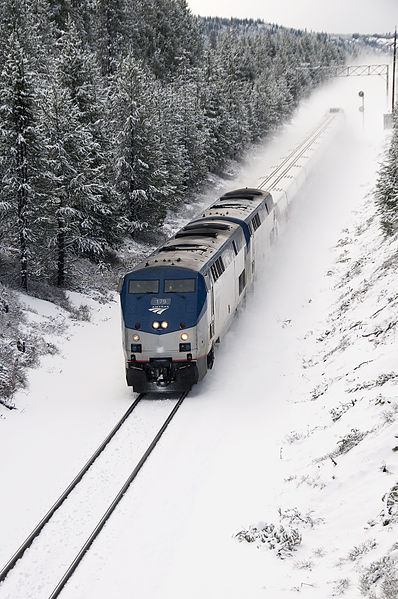 File:Driving through the snow (8659270092).jpg