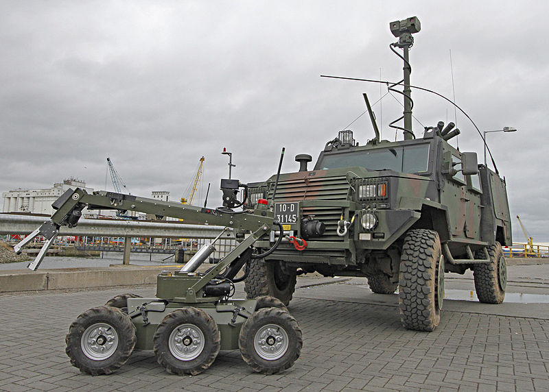 File:EOD Exercise Dublin Port (5474547723).jpg