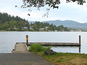 East Devils Lake SRA dock - Oregon.jpg