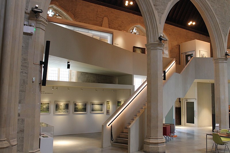 File:Eileen Hogan Exhibition.jpg