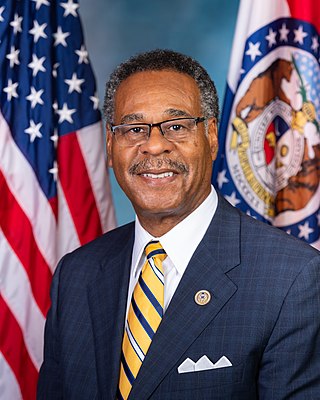 <span class="mw-page-title-main">Emanuel Cleaver</span> American pastor and politician (born 1944)