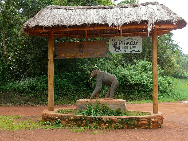 File:Entrance of Kibale NP (7863696254).jpg