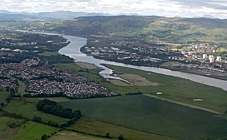 fields beside Newshot Island Erskine from the air (geograph 4542697).jpg