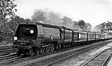 35012 United States Lines hauling the Bournemouth Belle in 1950