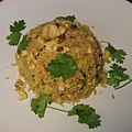 Fried rice with chicken (17234644521).jpg