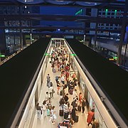 Vue aérienne de la station North Terminal de nuit.