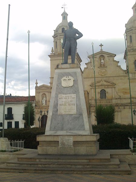 File:General Rafael Reyes Santa Rosa de Viterbo (Boyacá).JPG